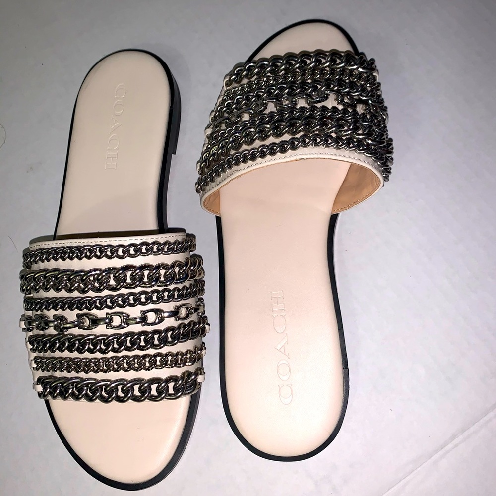 Coach Chain Slides ⛓